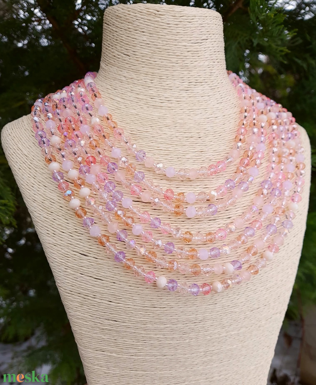Hétsoros, rózsaszín mix csiszolt üveggyöngy kaláris, néptánckellék, néptáncos kiegészítő, népi ékszer - ékszer - nyaklánc - gyöngyös nyaklánc - Meska.hu