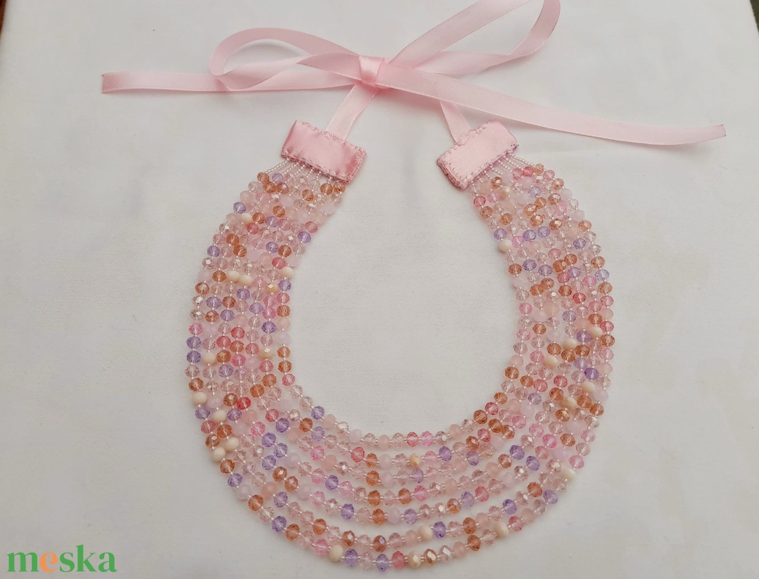 Hétsoros, rózsaszín mix csiszolt üveggyöngy kaláris, néptánckellék, néptáncos kiegészítő, népi ékszer - ékszer - nyaklánc - gyöngyös nyaklánc - Meska.hu