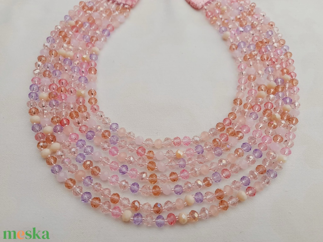 Hétsoros, rózsaszín mix csiszolt üveggyöngy kaláris, néptánckellék, néptáncos kiegészítő, népi ékszer - ékszer - nyaklánc - gyöngyös nyaklánc - Meska.hu