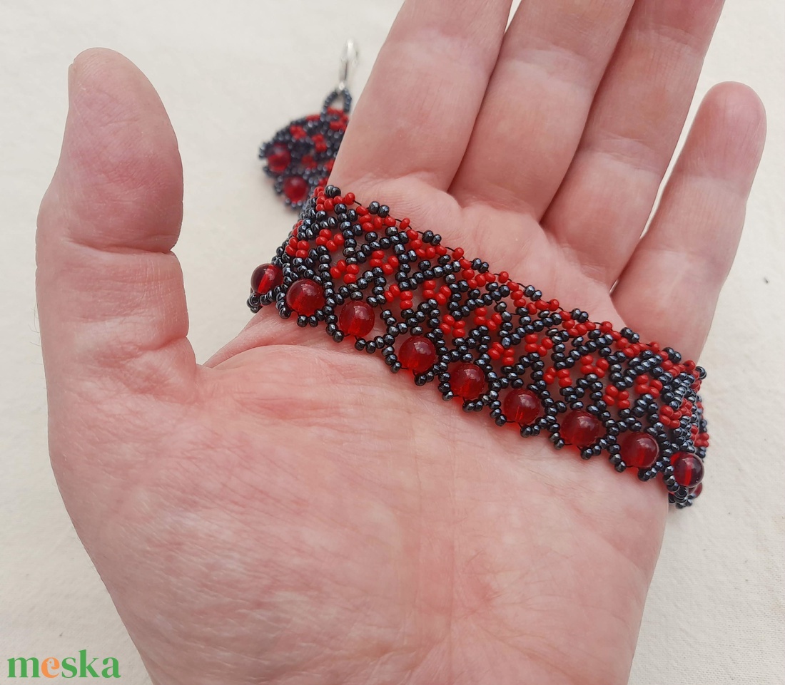 Hematit-bordó gyöngygallér - ékszer - nyaklánc - gyöngyös nyaklánc - Meska.hu