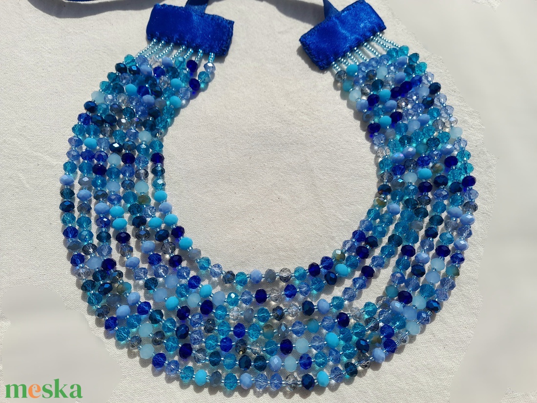 Hétsoros, kék mix csiszolt üveggyöngy kaláris szett, néptánckellék, néptáncos kiegészítő, népi ékszer - ékszer - nyaklánc - gyöngyös nyaklánc - Meska.hu