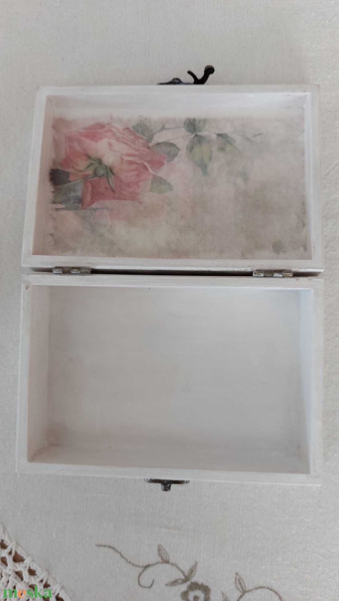 Rózsás doboz - esküvő - emlék & ajándék - doboz - Meska.hu
