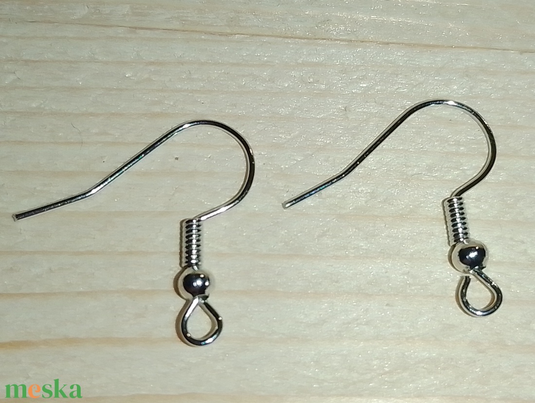 Fübevaló alap 20mm - kellékek & szerszámok - ékszerkellék - fülbevaló alap - Meska.hu Fübevaló alap 20mm - kellékek & szerszámok - ékszerkellék - fülbevaló alap - Meska.hu