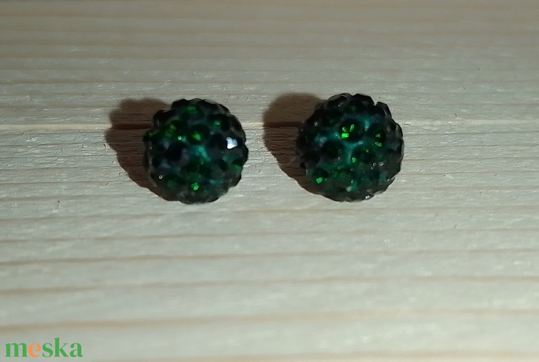 Shamballa fülbevaló fémmentes (többféle) - ékszer - fülbevaló - pötty fülbevaló - Meska.hu Shamballa fülbevaló fémmentes (többféle) - ékszer - fülbevaló - pötty fülbevaló - Meska.hu