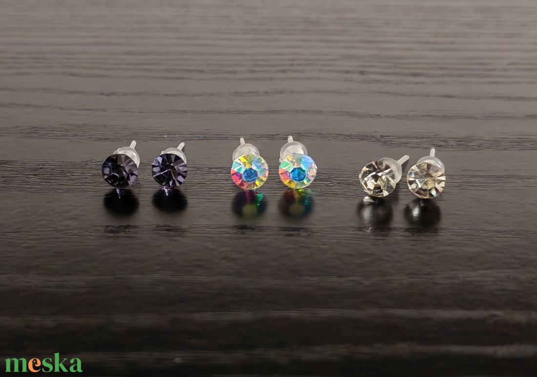 Rivoli fülbevaló 6mm (többféle) - ékszer - fülbevaló - pötty fülbevaló - Meska.hu