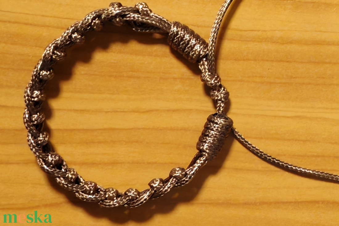 Férfi Makramé Karkötő - ékszer - karkötő - fonott karkötő - Meska.hu