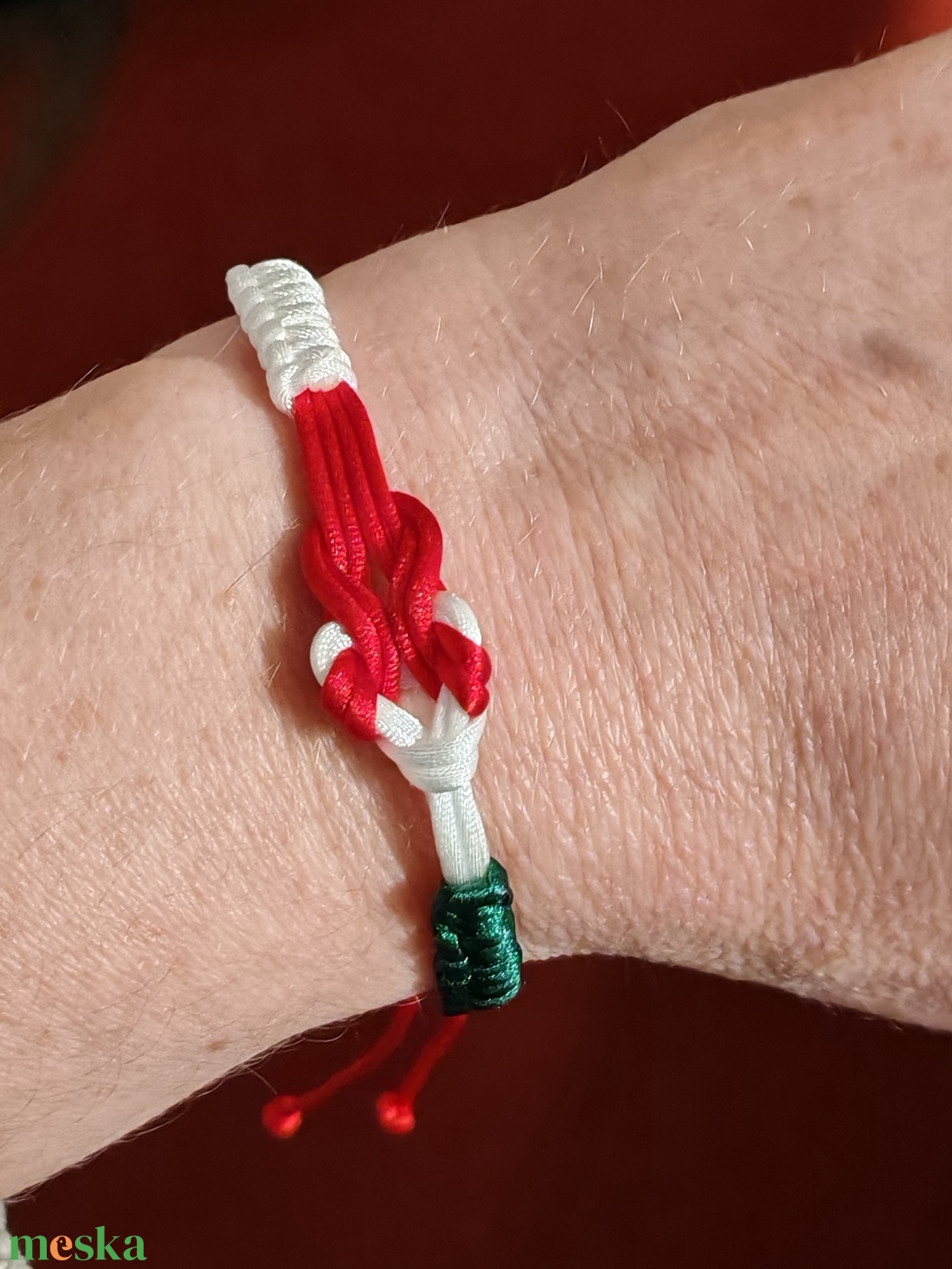 Tulipán Makramé Karkötő - ékszer - karkötő - fonott karkötő - Meska.hu