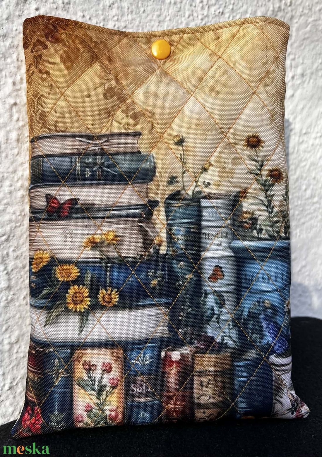 Könyvtok - könyv & zene - könyvtok - Meska.hu