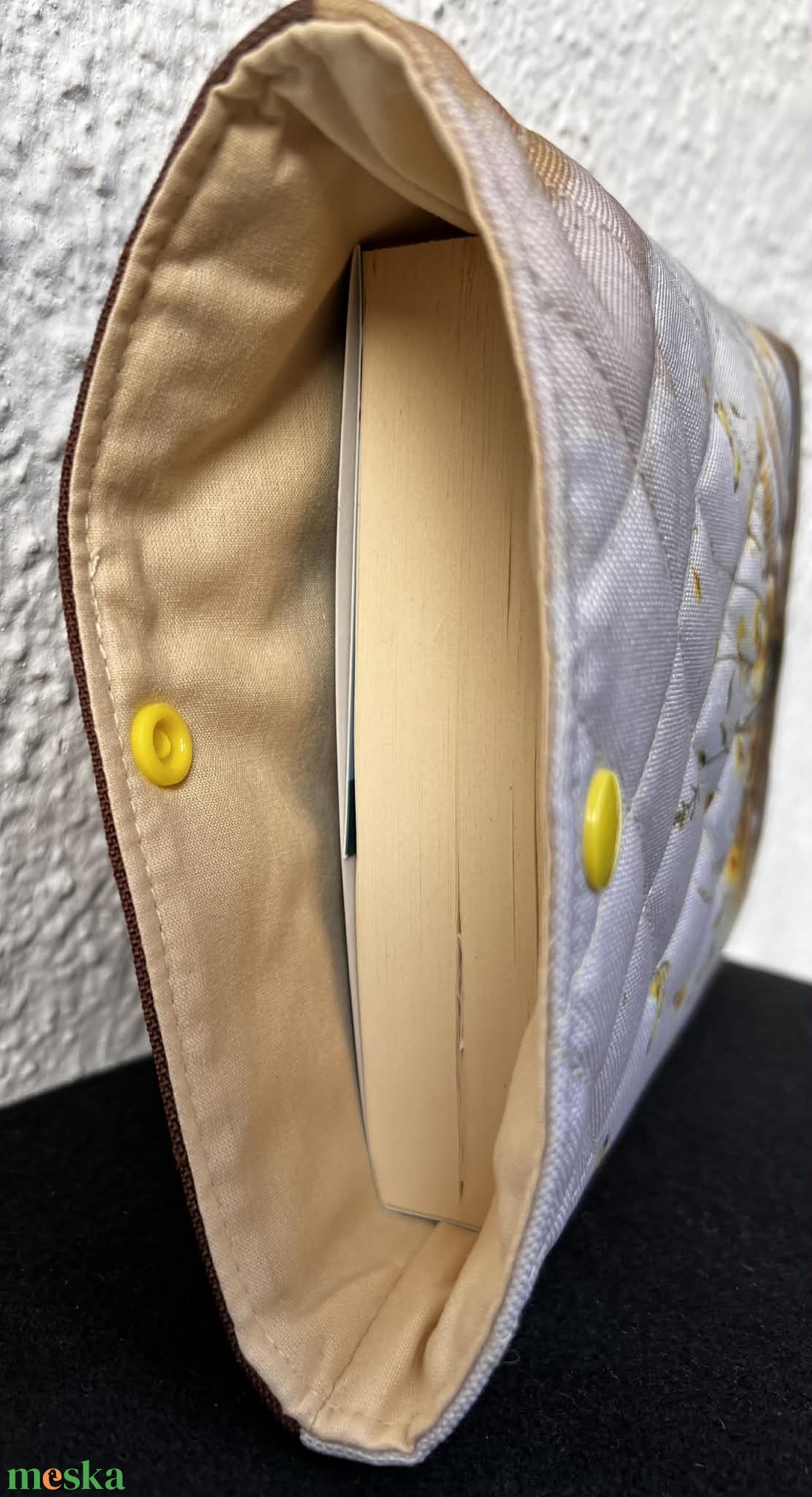 Virágos-könyves vízálló könyvtok - könyv & zene - könyvtok - Meska.hu