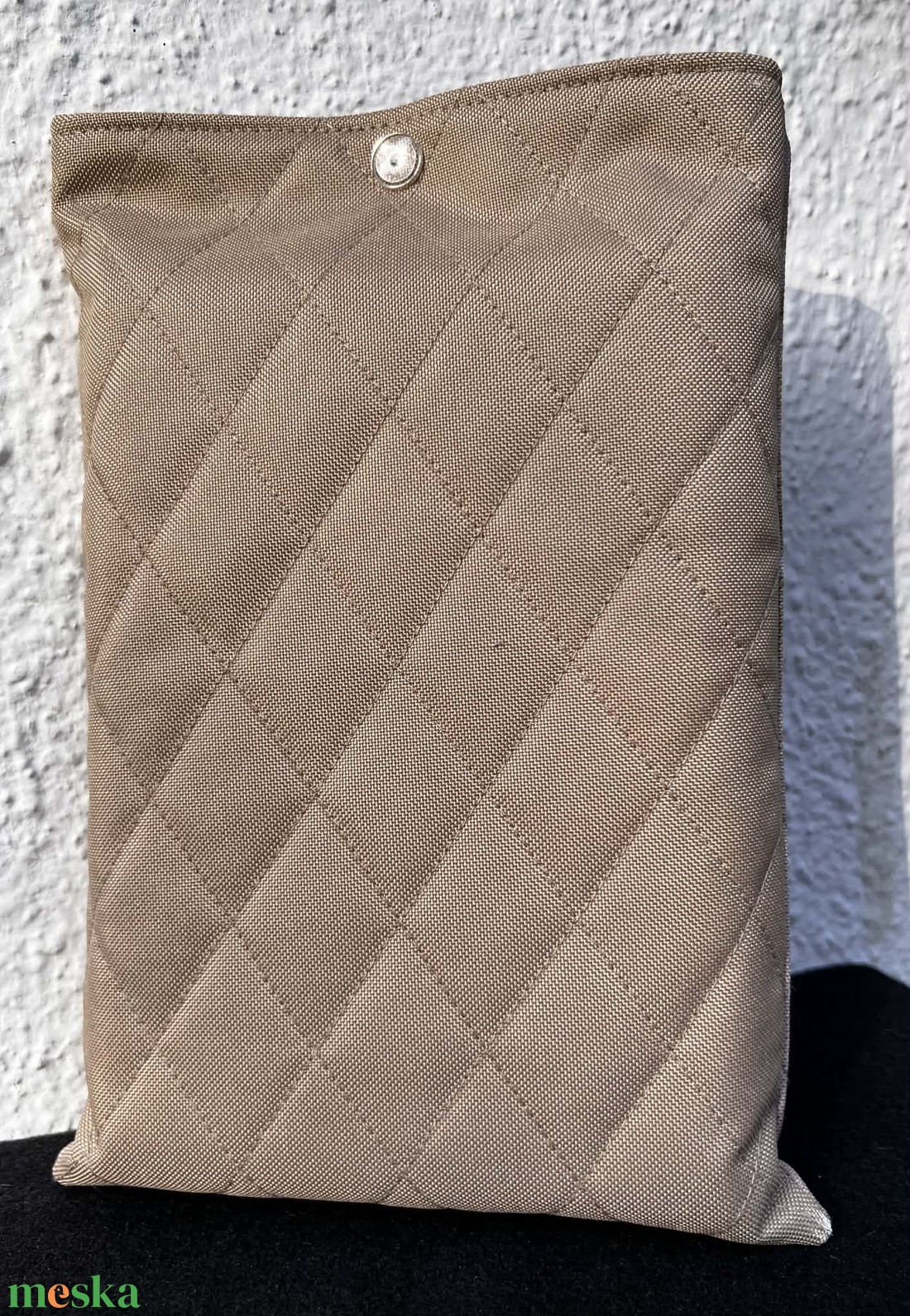 Különleges könyves-virágos mintás könyvtok vízálló anyagból - könyv & zene - könyvtok - Meska.hu