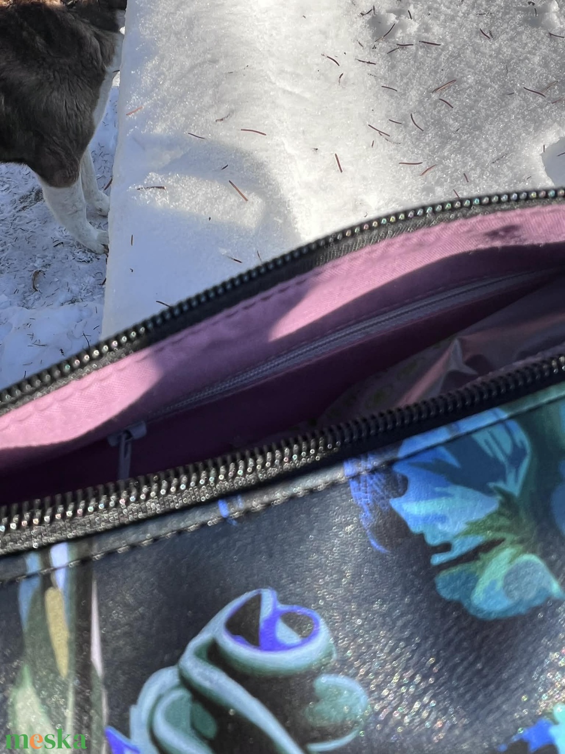 Divatos félhold alakú táska - táska & tok - kézitáska & válltáska - vállon átvethető táska - Meska.hu