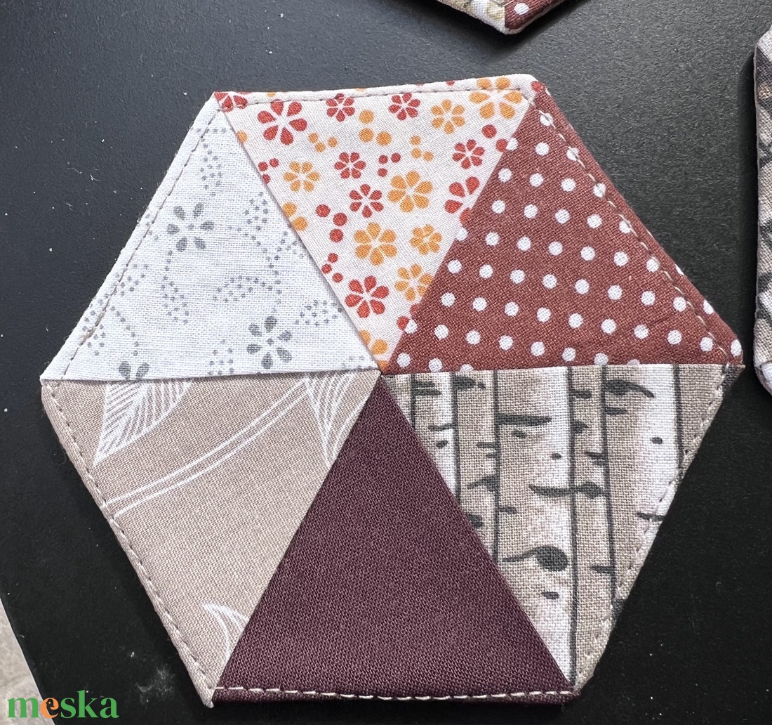 Hatszögletű poháralátét - otthon & életmód - konyhafelszerelés, tálalás - tálalás - tányér- és poháralátét - Meska.hu