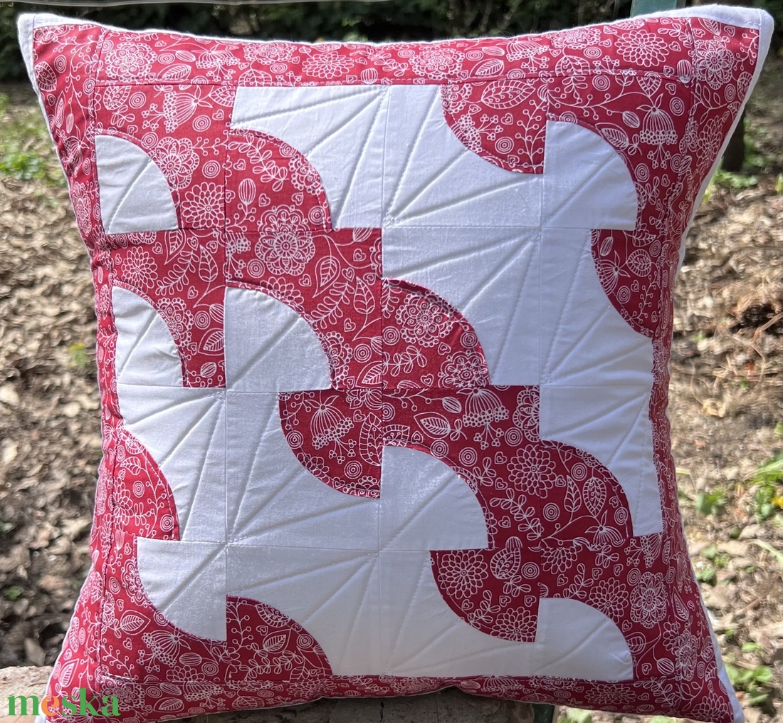 Patchwork díszpárna - otthon & életmód - lakástextil - párna & párnahuzat - díszpárna (belsővel együtt) - Meska.hu