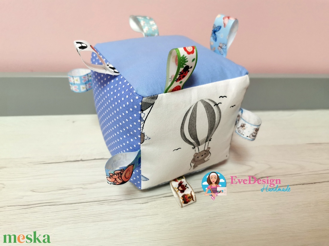 Babakocka csörgővel - játék & sport - 3 éves kor alattiaknak - babakocka - Meska.hu Babakocka csörgővel - játék & sport - 3 éves kor alattiaknak - babakocka - Meska.hu