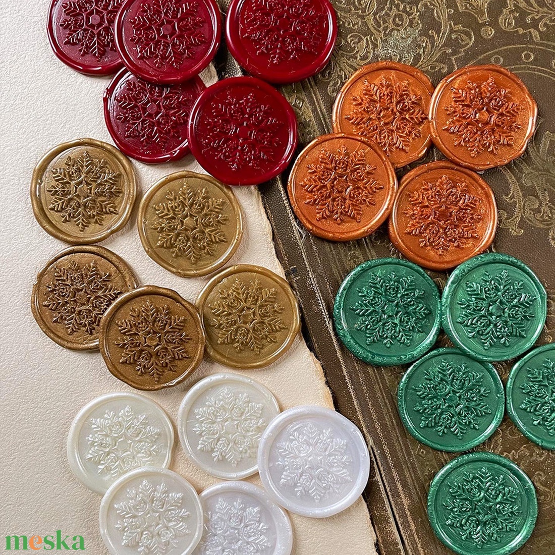 ELŐREGYÁRTOTT VIASZPECSÉT - HÓPEHELY - karácsony - karácsonyi ajándékozás - karácsonyi képeslap, üdvözlőlap, ajándékkísérő - Meska.hu