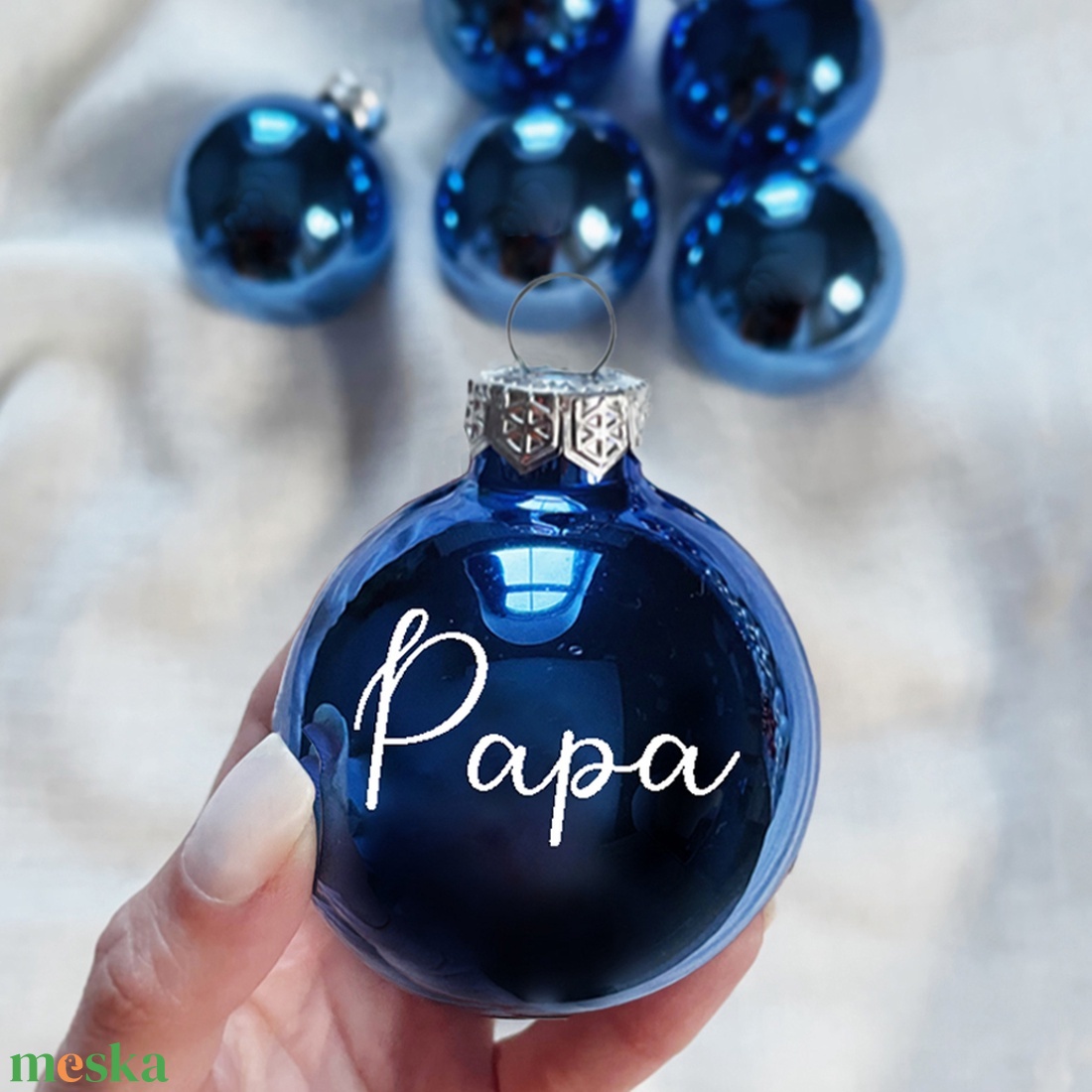 FÉNYES KÉK - Egyedi feliratú karácsonyi üveggömb - karácsony - karácsonyi lakásdekoráció - karácsonyfadíszek - Meska.hu