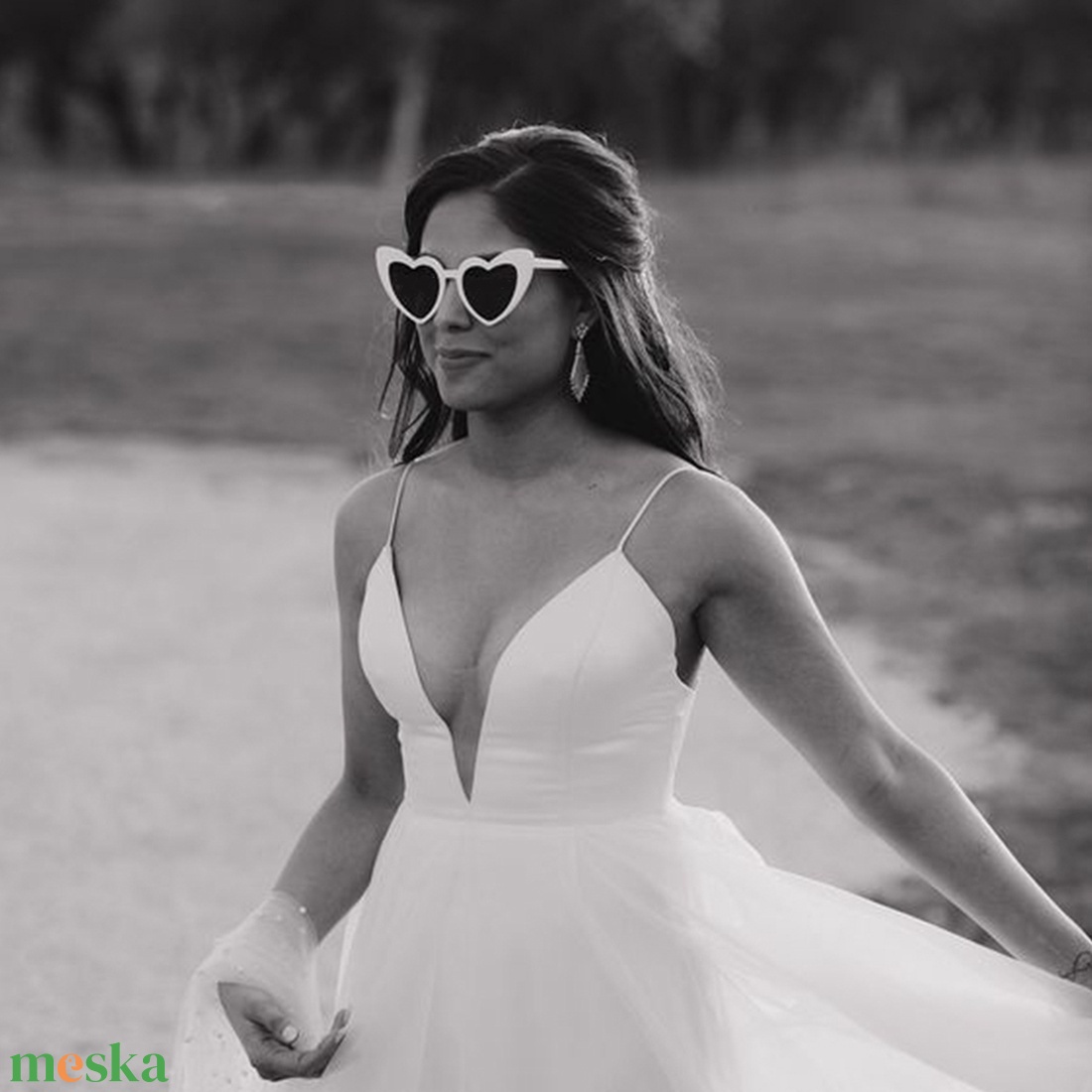 Esküvői party napszemüveg - Heart shaped - esküvő - dekoráció - helyszíni dekor - Meska.hu