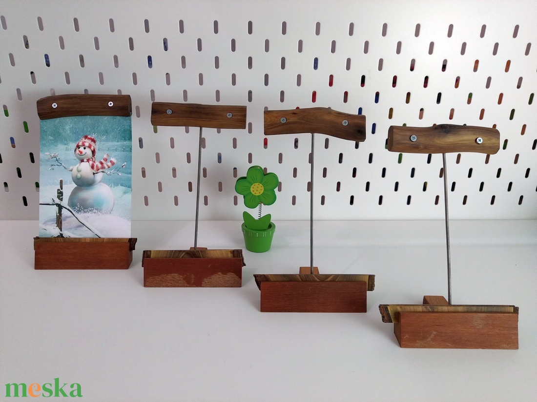 Egyedi asztali fényképtartó - 10x15 centiméteres fényképhez - Cseresznye/dió - otthon & életmód - dekoráció - kép & falikép - képkeret - Meska.hu