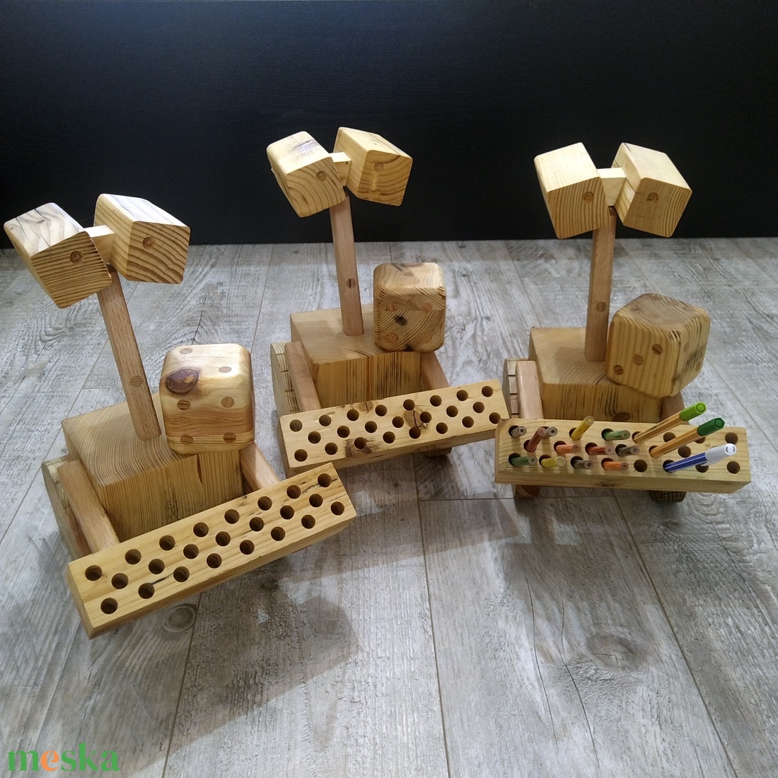 Wood-E, a ceruzatartó, tolltartó Robot ajándék dobókockával :) - otthon & életmód - papír, írószer - tolltartó & ceruzatekercs - Meska.hu Wood-E, a ceruzatartó, tolltartó Robot ajándék dobókockával :) - otthon & életmód - papír, írószer - tolltartó & ceruzatekercs - Meska.hu