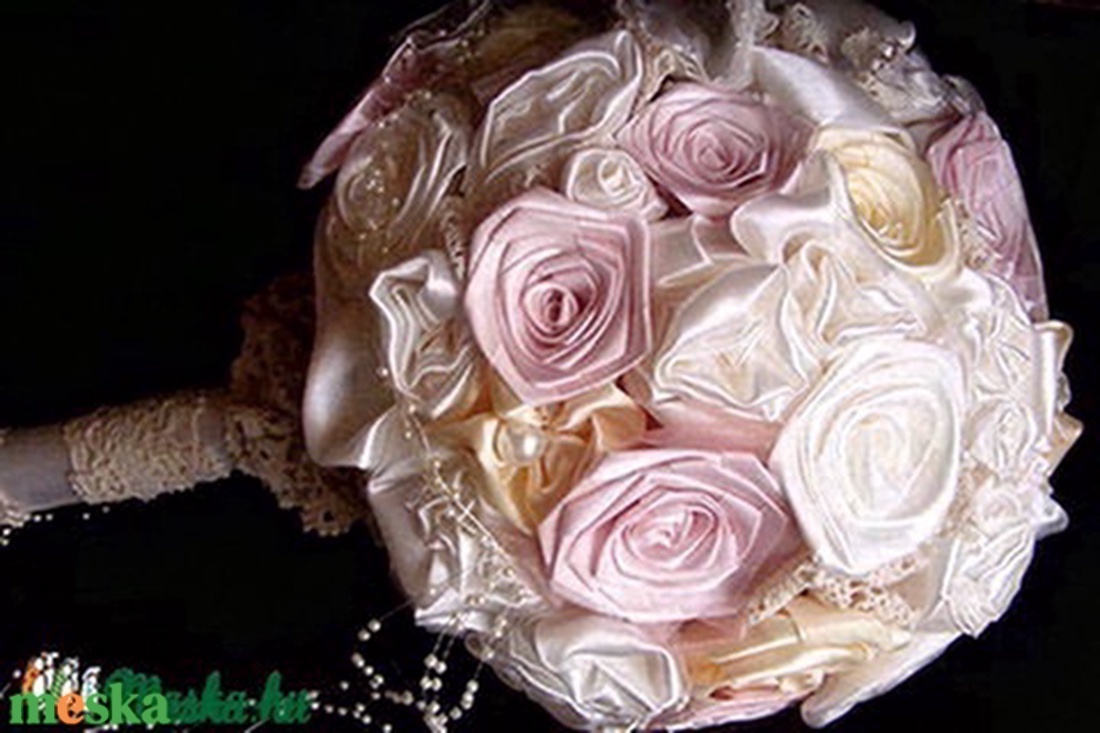 Pastel Rose menyasszonyi örökcsokor INGYEN SZÁLLÍTÁSSAL - esküvő - menyasszonyi- és dobócsokor - Meska.hu Pastel Rose menyasszonyi örökcsokor INGYEN SZÁLLÍTÁSSAL - esküvő - menyasszonyi- és dobócsokor - Meska.hu