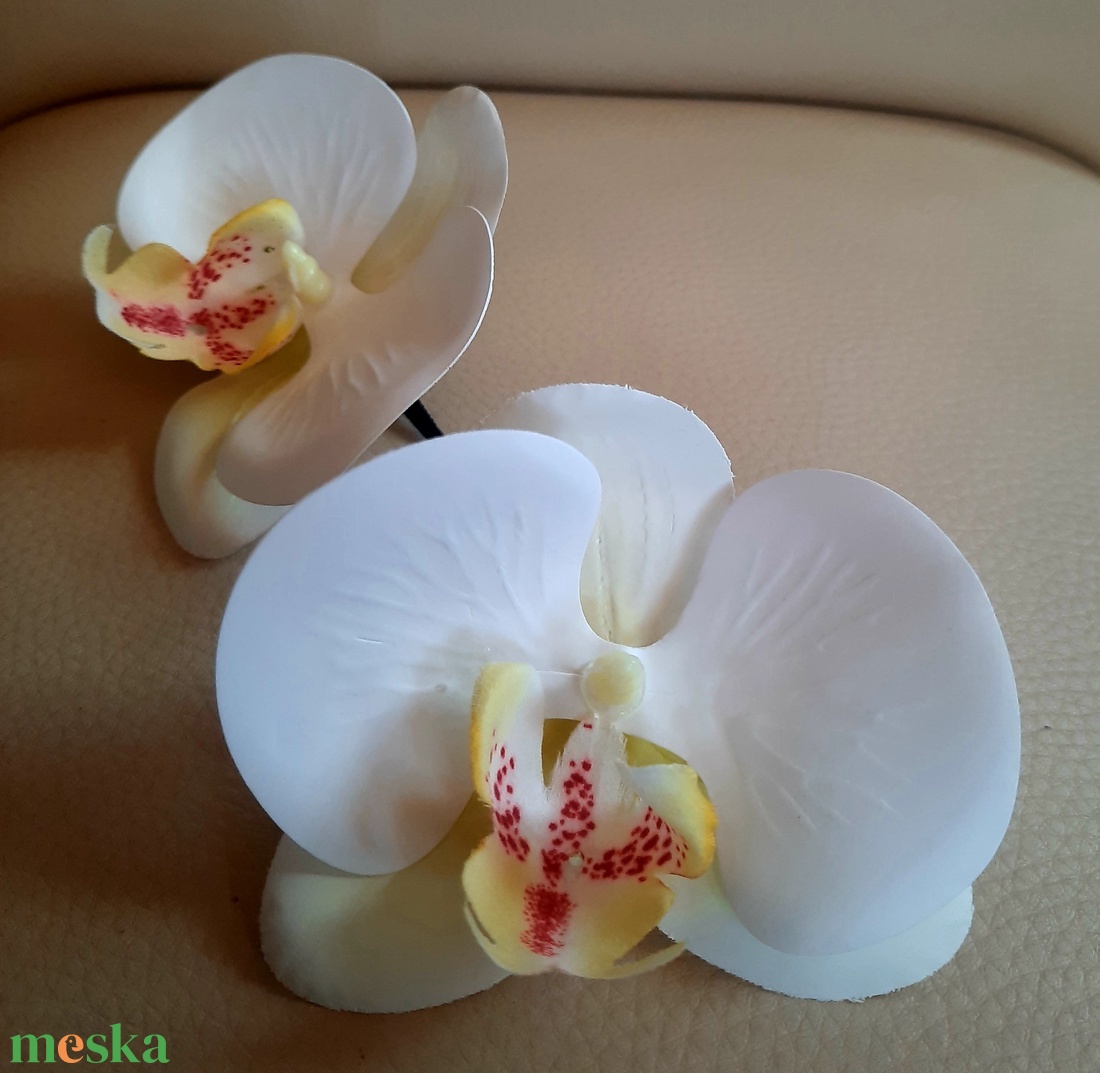 Orchidea hajdísz - esküvő - hajdísz - kontydísz & hajdísz - Meska.hu
