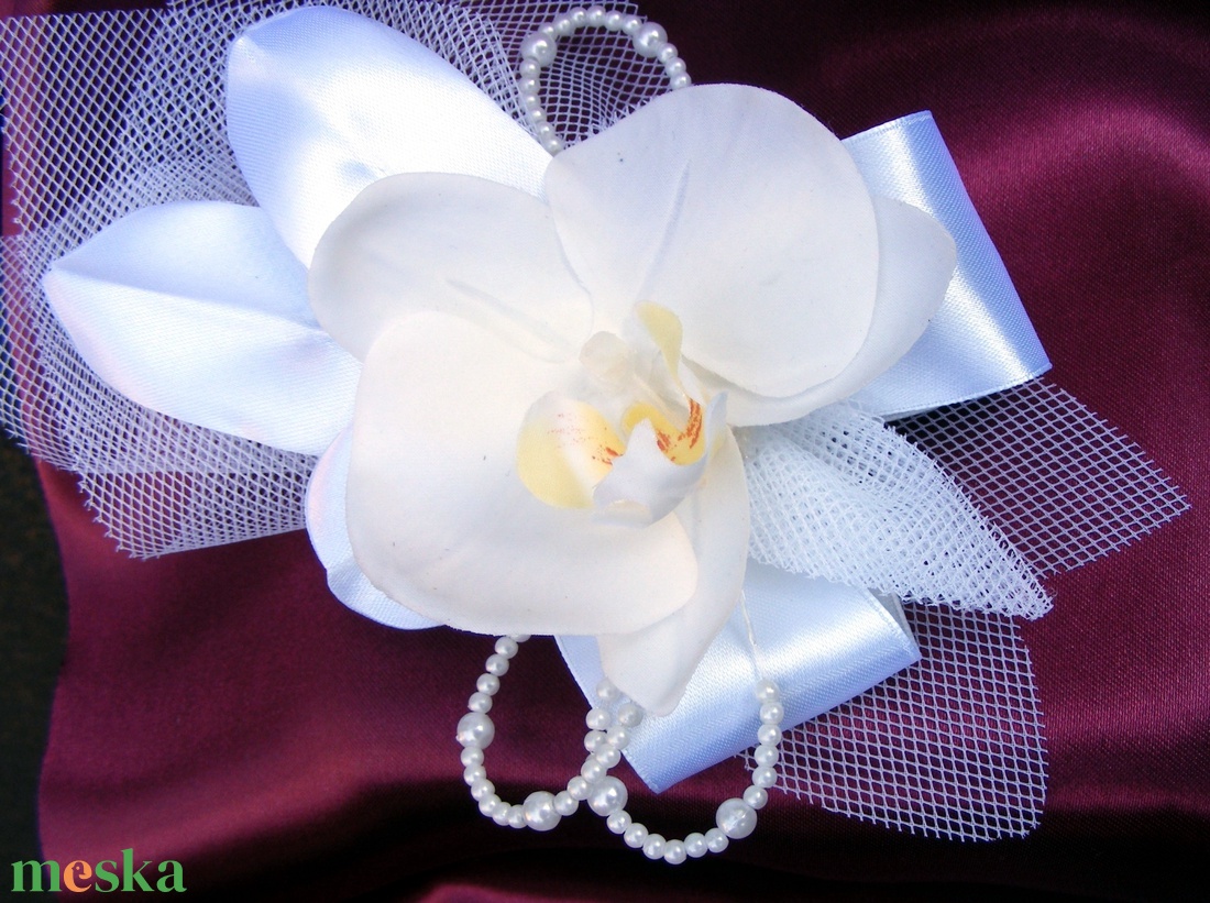 Orchideás kitűző esküvőre - esküvő - kiegészítők - kitűző - Meska.hu Orchideás kitűző esküvőre - esküvő - kiegészítők - kitűző - Meska.hu