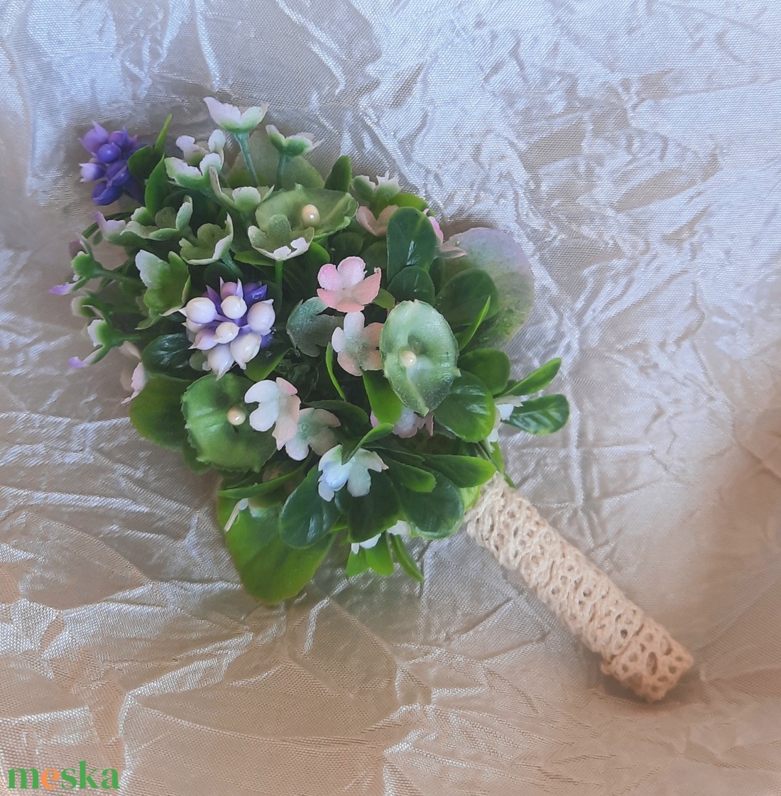 Ezervirág greenery stílusú hajdísz kitűzővel - esküvő - hajdísz - fejkoszorú - Meska.hu