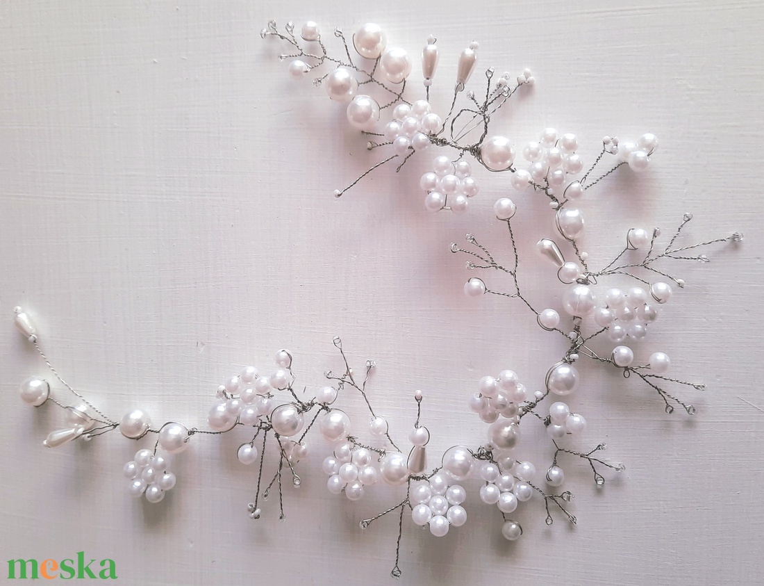 Fehér gyöngydrót hajdísz esküvőre - esküvő - hajdísz - kontydísz & hajdísz - Meska.hu