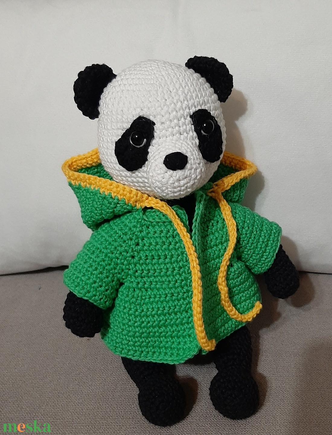 Pandamaci kapucnis melegitőben. - játék & sport - plüssállat & játékfigura - maci - Meska.hu