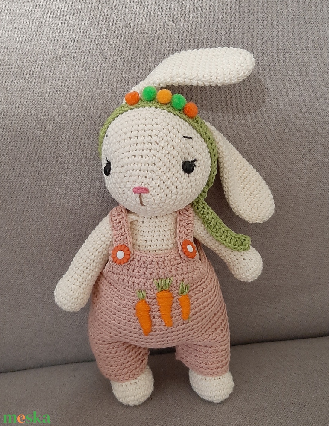 Nyuszi répás nadrágban. - játék & sport - plüssállat & játékfigura - nyuszi - Meska.hu