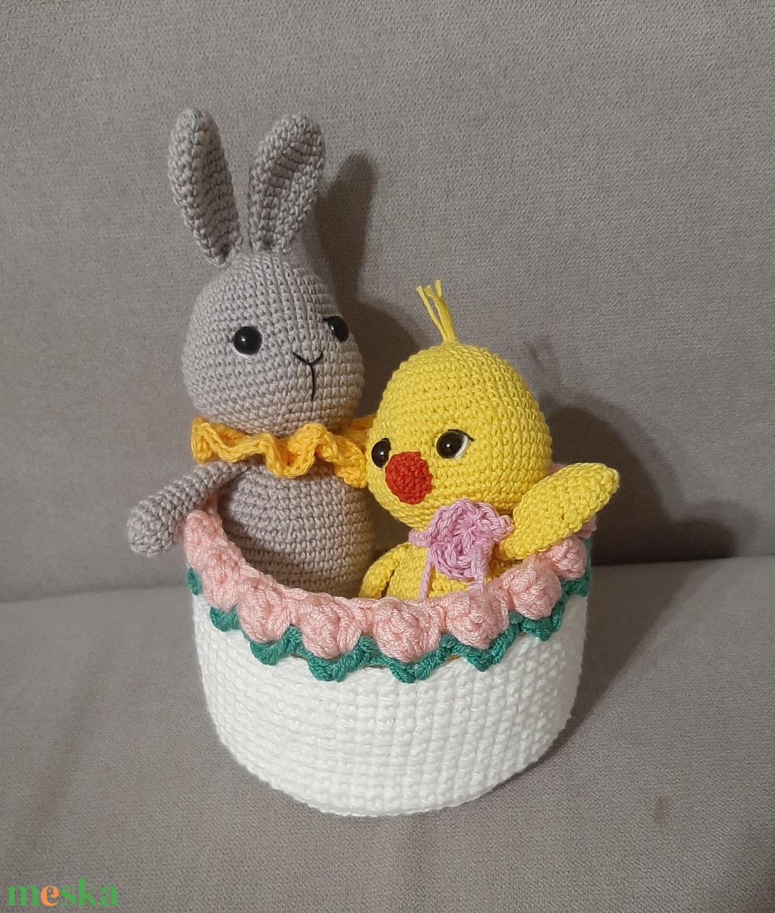Nyuszi csibével - ünnepi díszek, dekorációk - húsvéti díszek és dekorációk - húsvéti asztaldíszek - Meska.hu