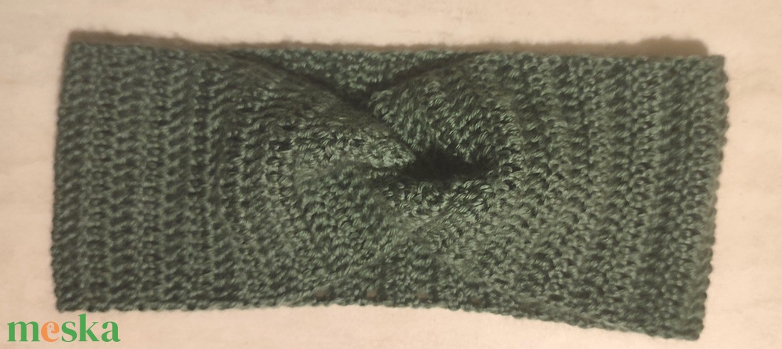 Csavart fejpánt  - ruha & divat - sál, sapka, kendő - fejpánt - Meska.hu Csavart fejpánt  - ruha & divat - sál, sapka, kendő - fejpánt - Meska.hu