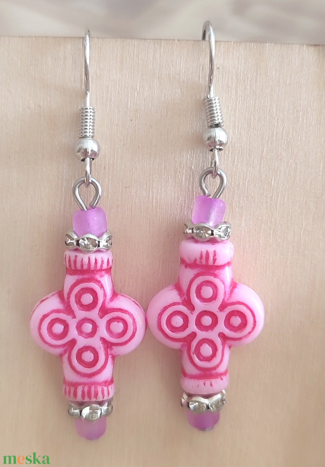 Rózsaszín fülbevalók - ékszer - fülbevaló - fülékszer - Meska.hu Rózsaszín fülbevalók - ékszer - fülbevaló - fülékszer - Meska.hu