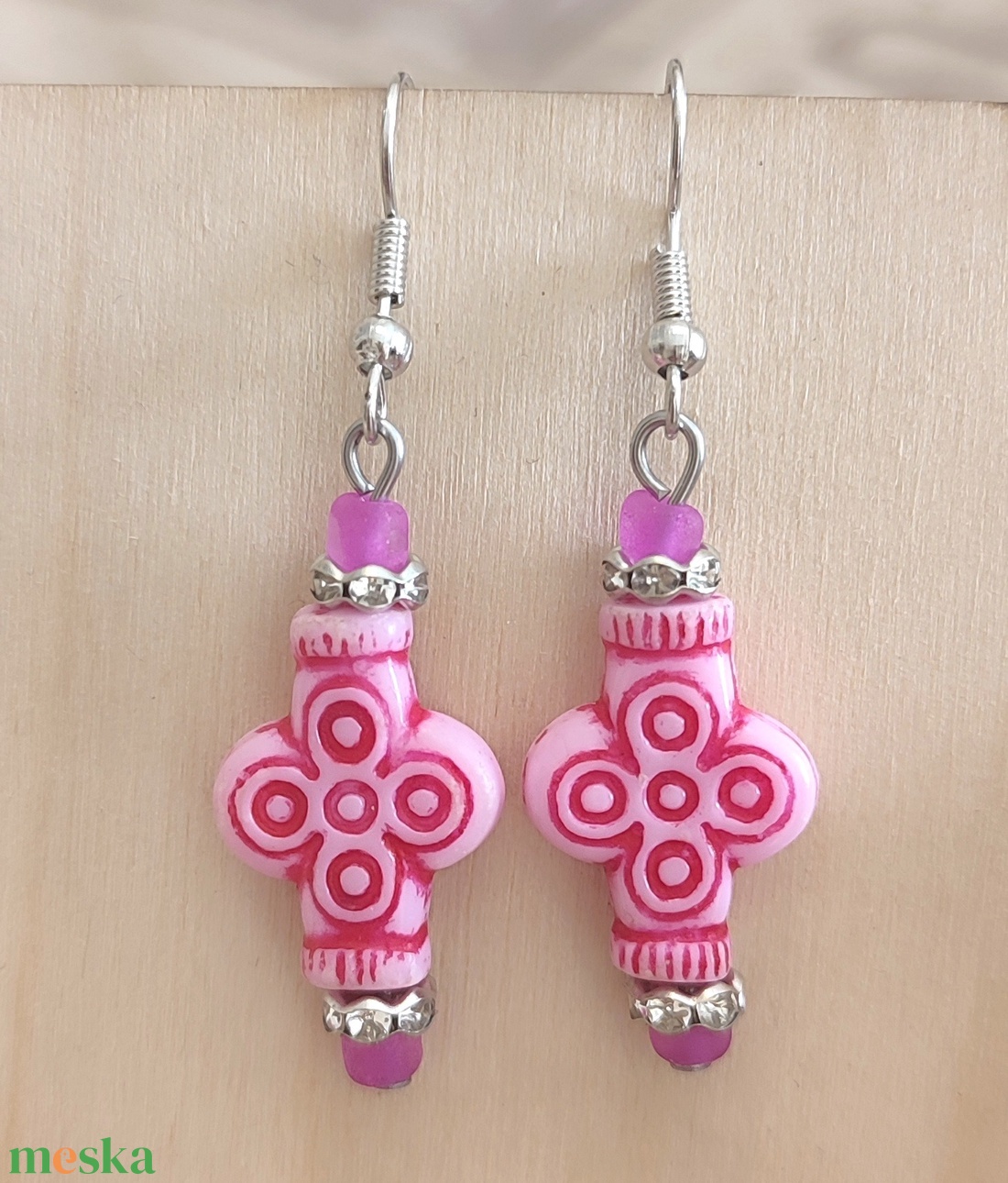 Rózsaszín fülbevalók - ékszer - fülbevaló - fülékszer - Meska.hu Rózsaszín fülbevalók - ékszer - fülbevaló - fülékszer - Meska.hu