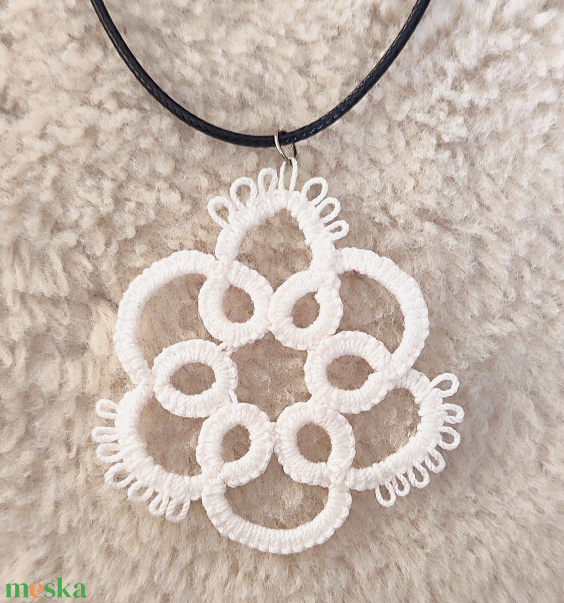 Hajócsipke nyaklánc - ékszer - nyaklánc - medál - Meska.hu Hajócsipke nyaklánc - ékszer - nyaklánc - medál - Meska.hu