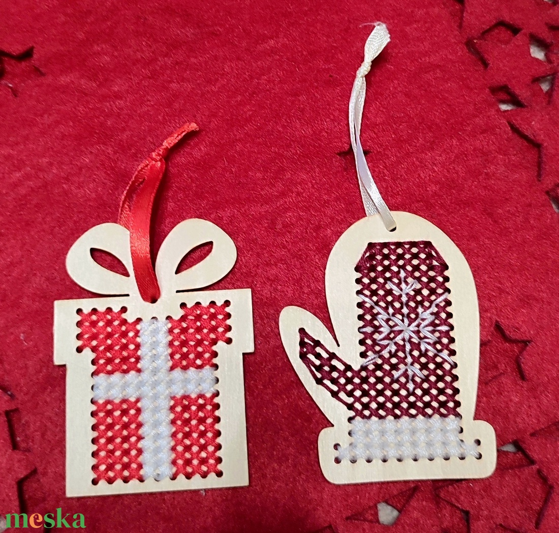 AKCIÓ!!! Karácsonyi díszek  - karácsony - karácsonyi lakásdekoráció - karácsonyfadíszek - Meska.hu