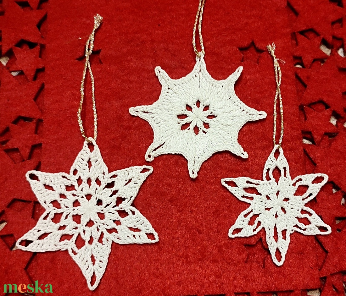 AKCIÓ!!! Horgolt karácsonyi díszek  - karácsony - karácsonyi lakásdekoráció - karácsonyfadíszek - Meska.hu