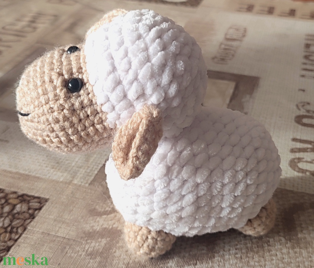 Horgolt bárány - játék & sport - plüssállat & játékfigura - plüss bárány - Meska.hu