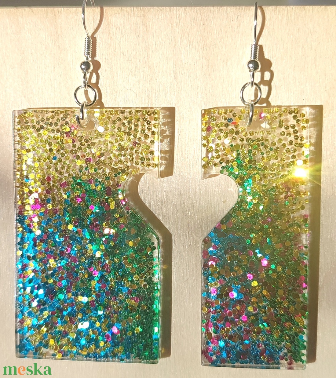 Gyanta csillogó fülbevaló  - ékszer - fülbevaló - fülékszer - Meska.hu