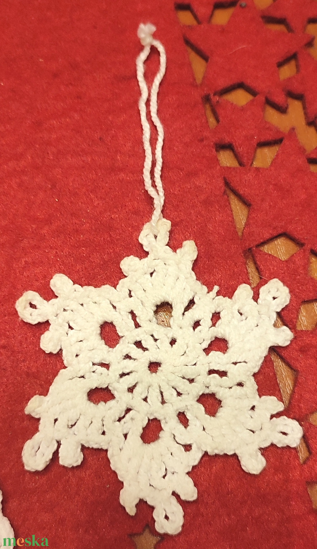 Horgolt karácsonyi díszek  - karácsony - karácsonyi lakásdekoráció - karácsonyfadíszek - Meska.hu