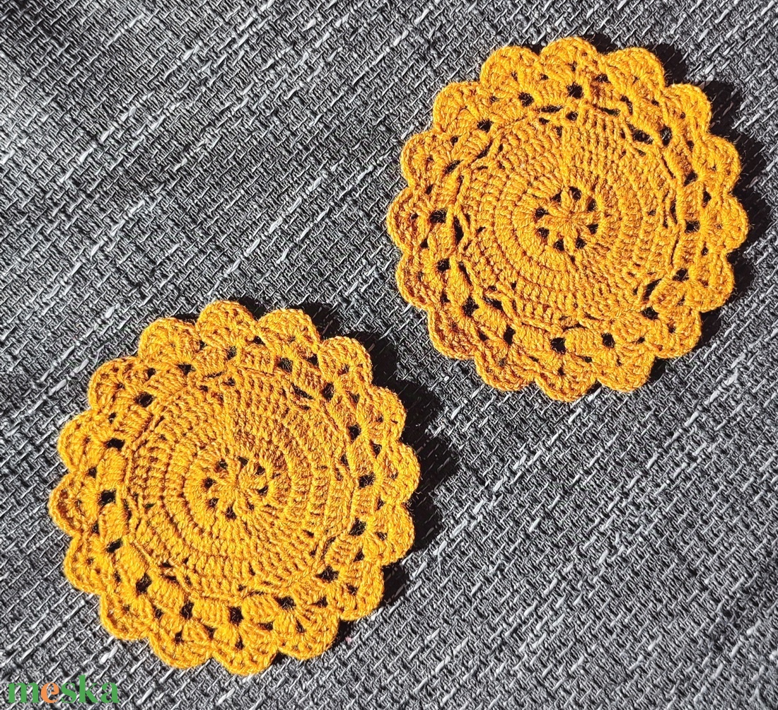 Horgolt terítők/alátétek - otthon & életmód - konyhafelszerelés, tálalás - tálalás - terítő - Meska.hu