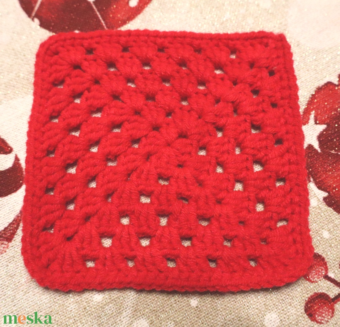 Horgolt alátétek - otthon & életmód - konyhafelszerelés, tálalás - tálalás - tányér- és poháralátét - Meska.hu