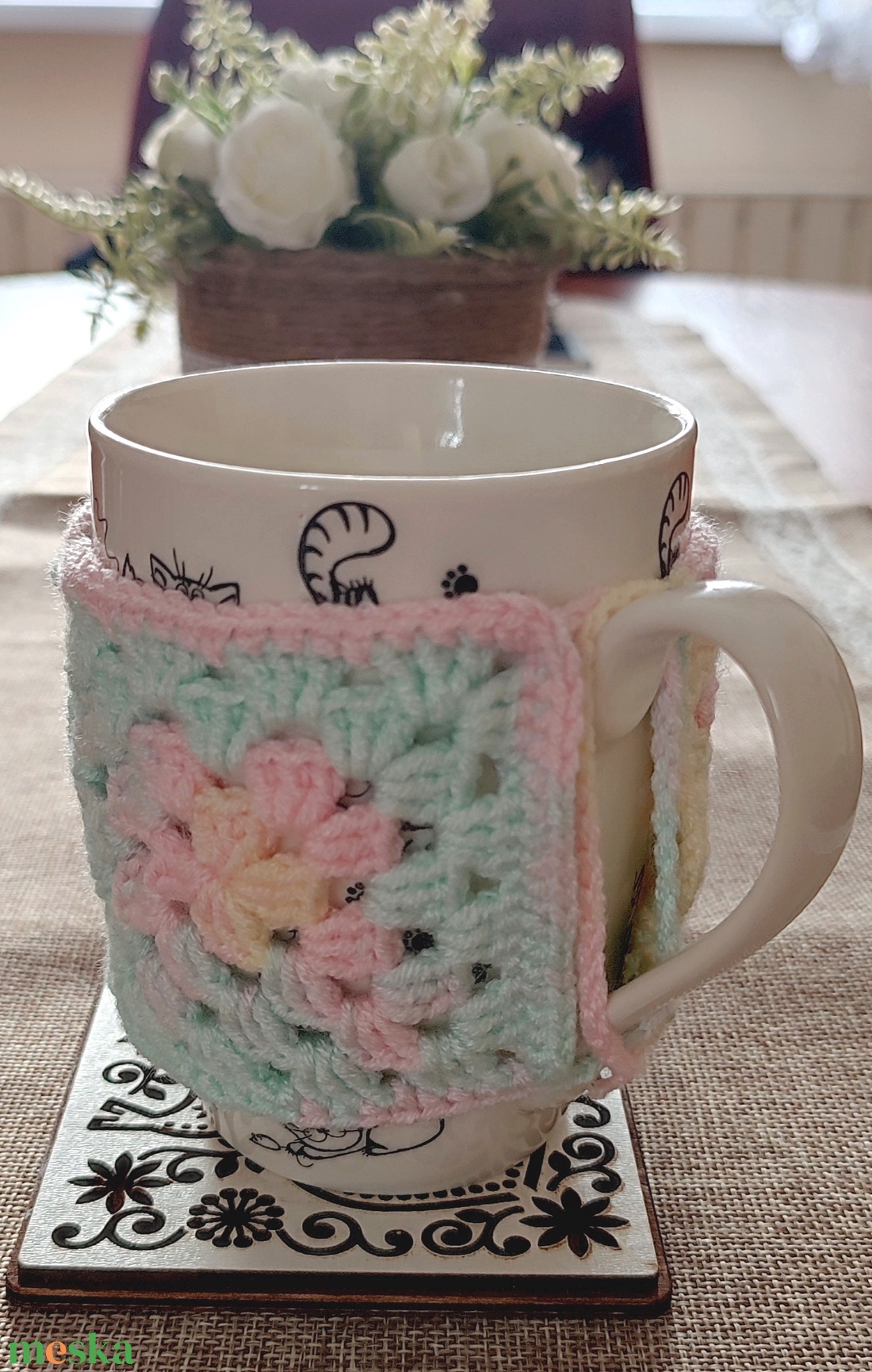 Horgolt bögrepulcsi - otthon & életmód - dekoráció - asztal és polc dekoráció - asztaldísz - Meska.hu