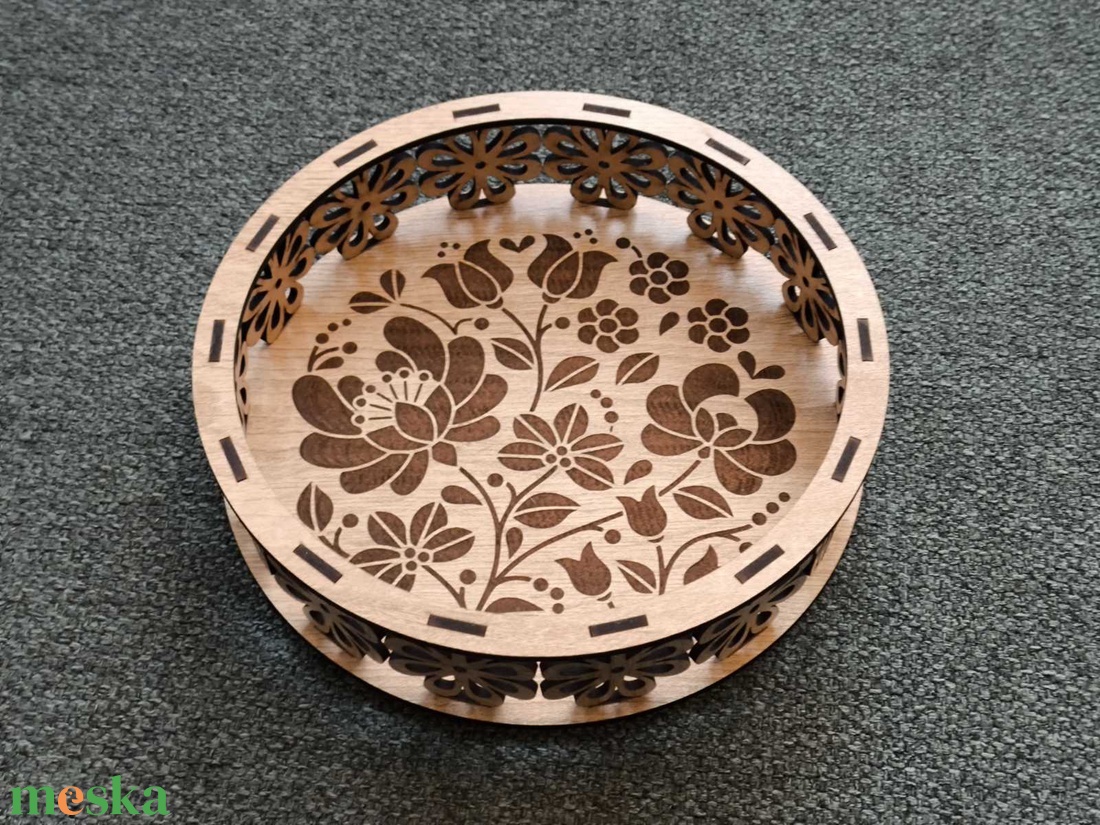 Virágmintás dobozka - otthon & életmód - konyhafelszerelés, tálalás - tálalás - tálca - Meska.hu