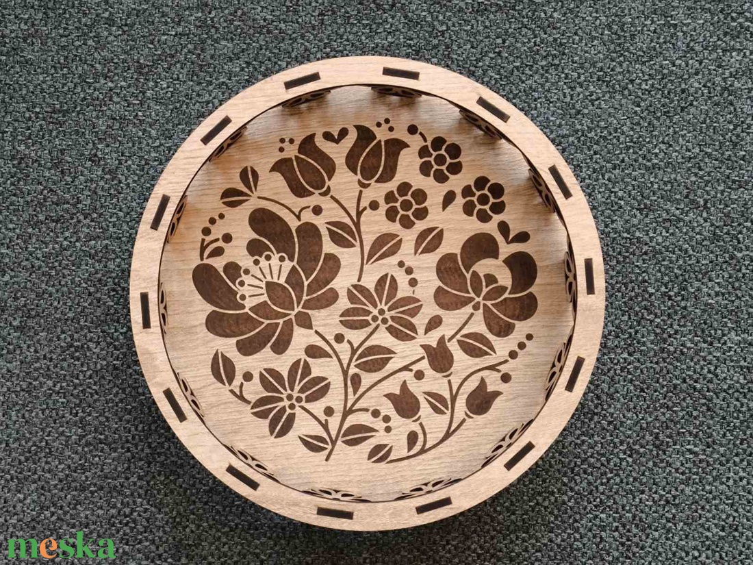 Virágmintás dobozka - otthon & életmód - konyhafelszerelés, tálalás - tálalás - tálca - Meska.hu