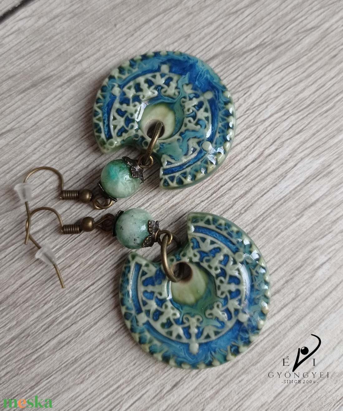 Türkiz tengercsepp porcelánfülbevaló - ékszer - fülbevaló - lógó fülbevaló - Meska.hu Türkiz tengercsepp porcelánfülbevaló - ékszer - fülbevaló - lógó fülbevaló - Meska.hu
