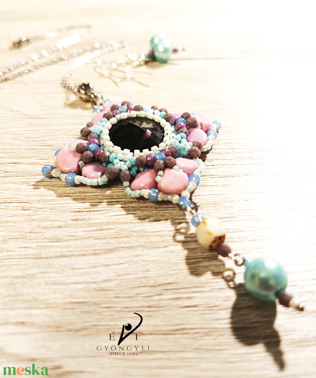 Liláskék Antonella medál - ékszer - nyaklánc - medál - Meska.hu