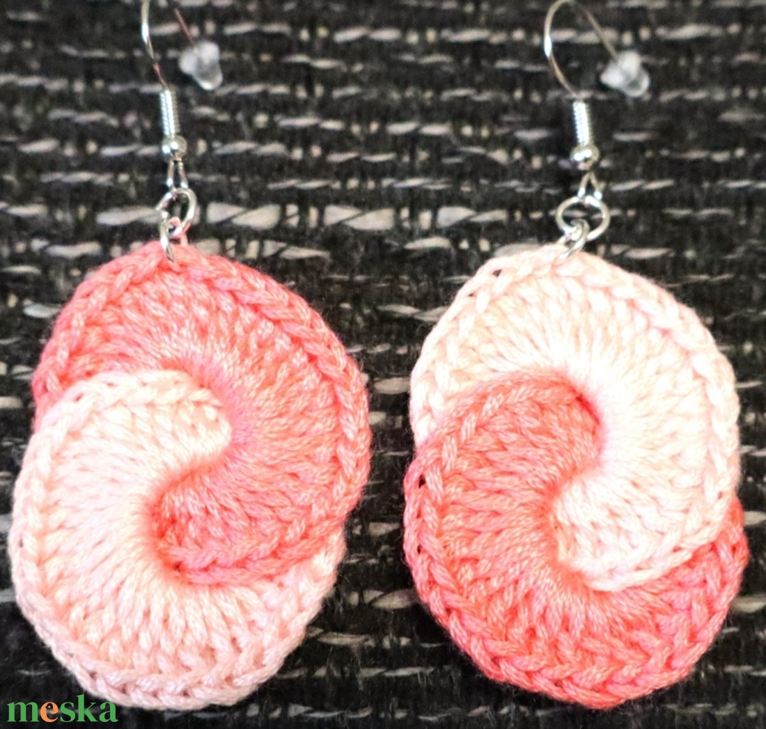 Horgolt fülbevalók - ékszer - fülbevaló - fülékszer - Meska.hu