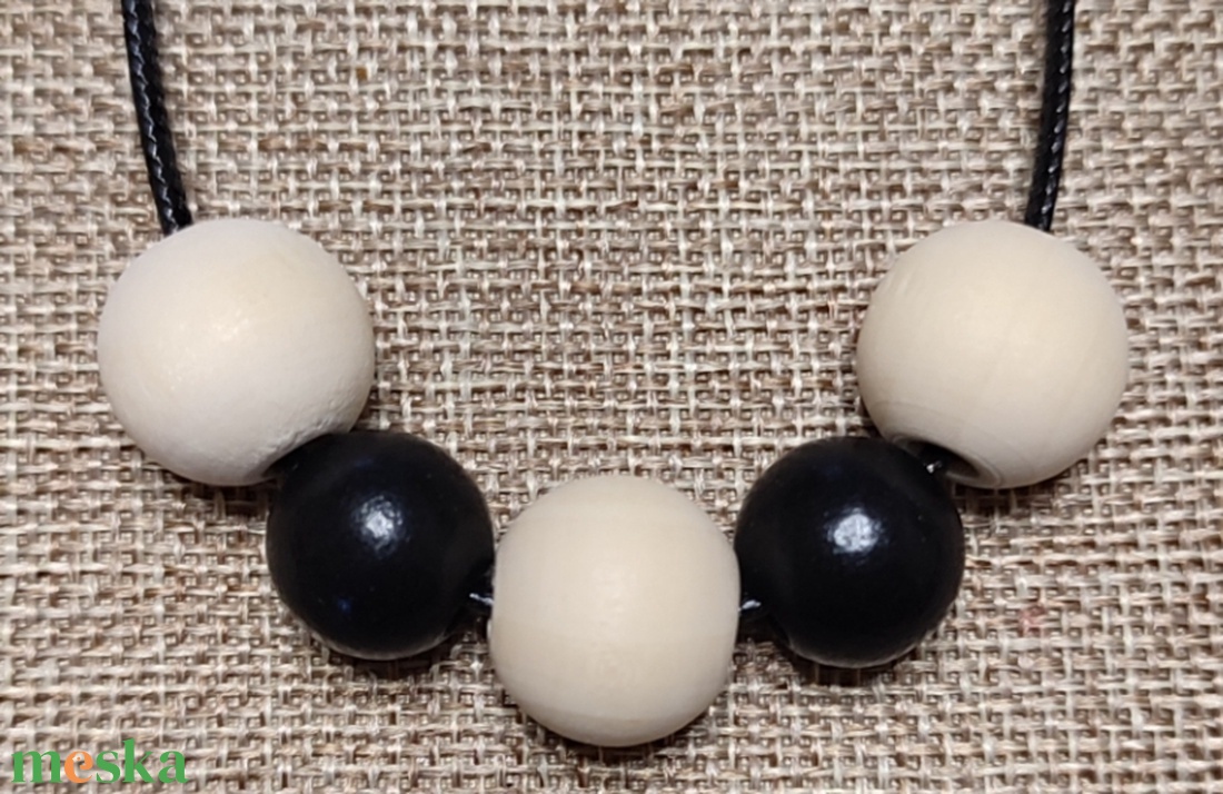 Fagyöngyös nyakláncok  - ékszer - nyaklánc - bogyós nyaklánc - Meska.hu