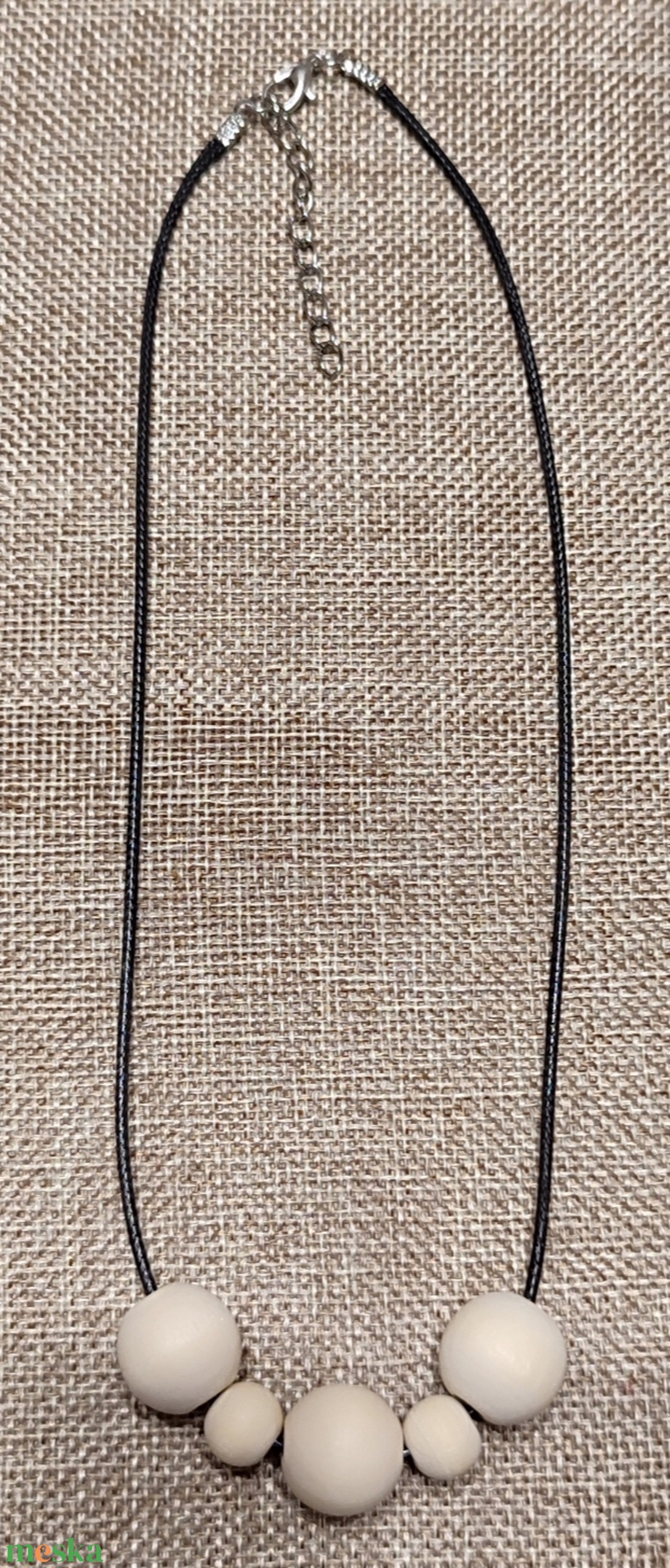 Fagyöngyös nyakláncok  - ékszer - nyaklánc - bogyós nyaklánc - Meska.hu